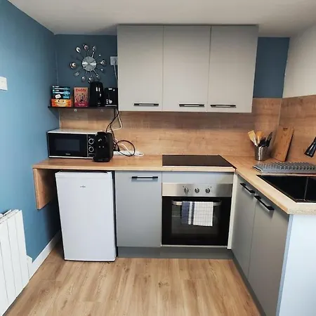 Banksy Centre-ville, Place De L'etoile *